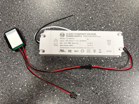 Q24U 24V 90W LED Driver met Touch Dimmer – Q24U TZ-9624C – Spiegelverlichting