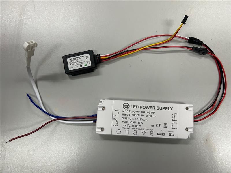 12v 3A 36 watt LED driver touch sensor - schakelaar - 230 volt output - Model: GWV-3612+GWP